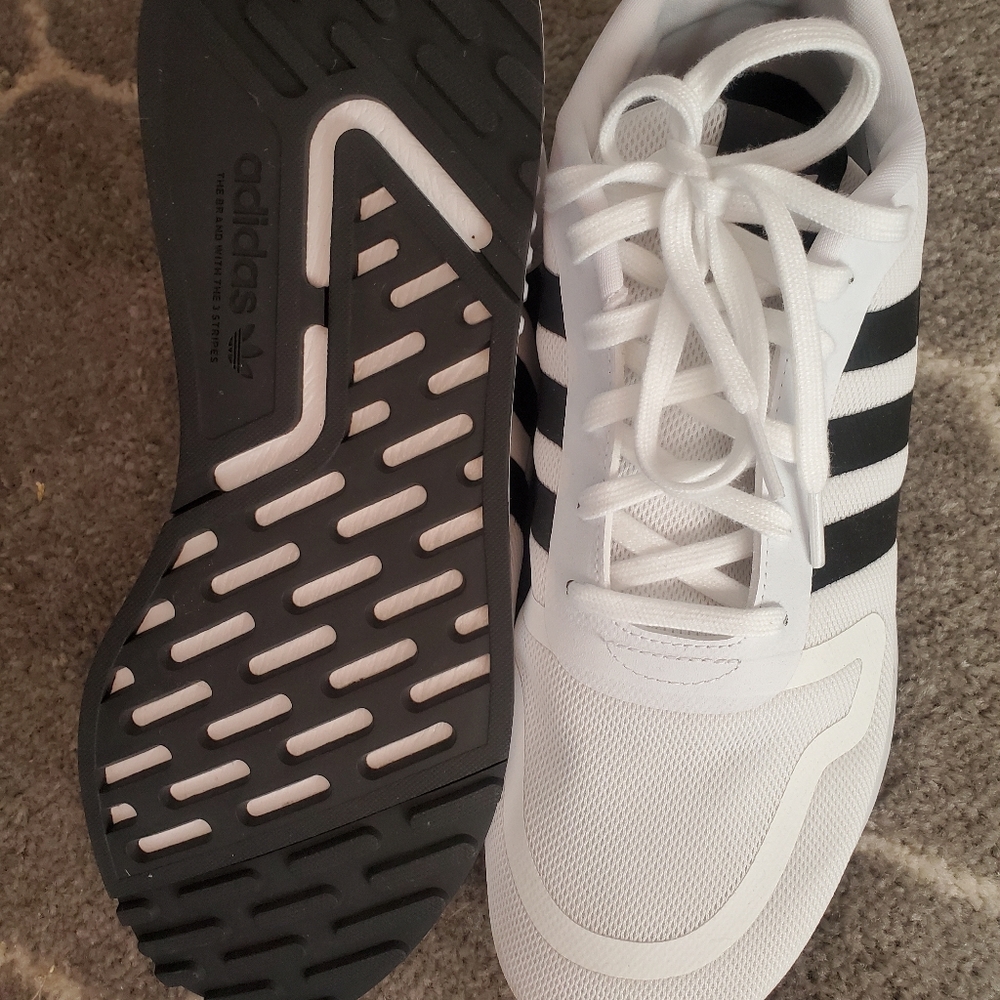 Adidas men sneakers - Picture 3 of 3